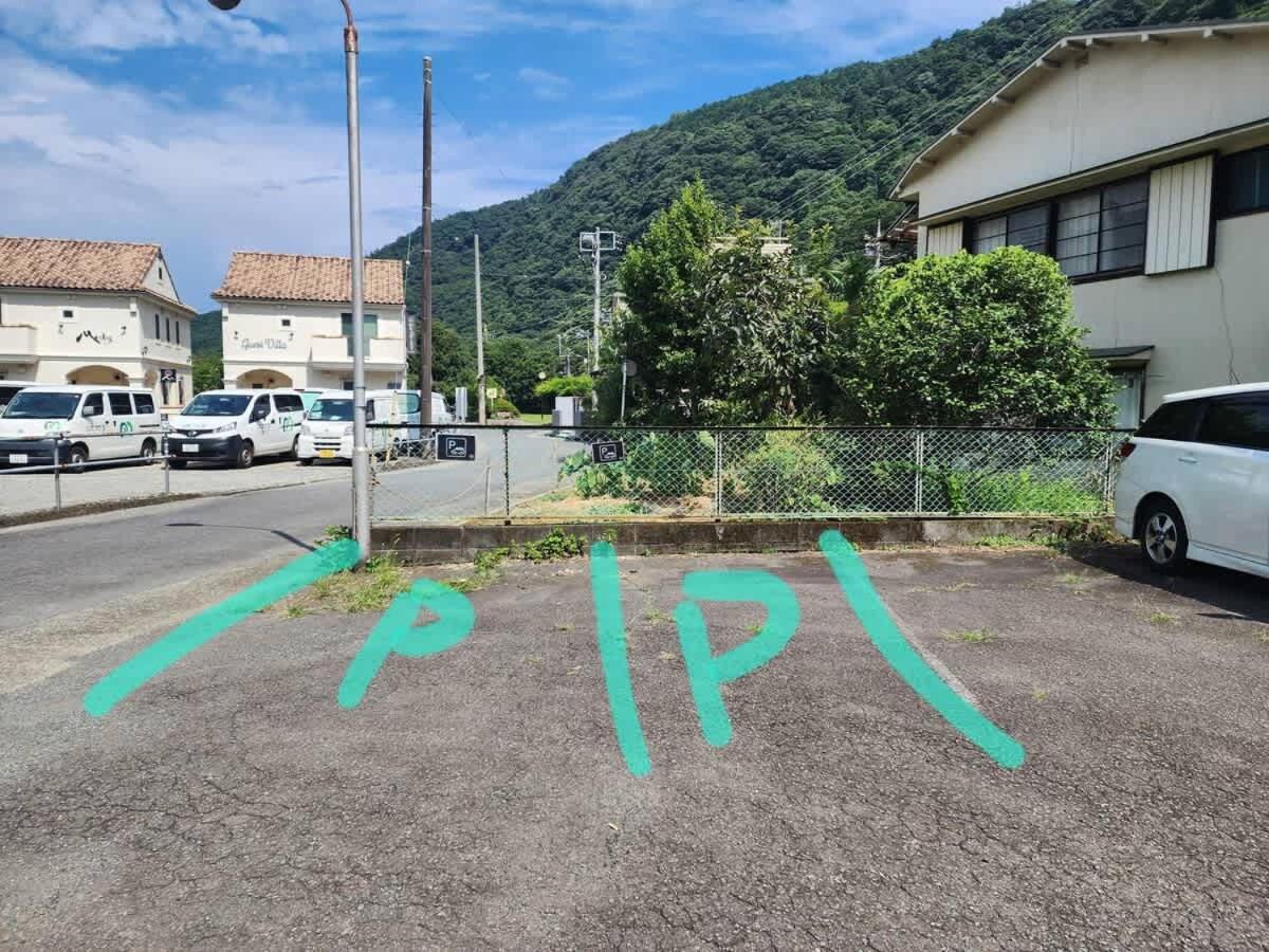Апартаменты Route99 Yumoto 箱根湯本駅近山沿い川沿い 箱根湯本徒歩8分wifi 大人気ゲーム機無料 最大6名 無料駐車場 Экстерьер фото
