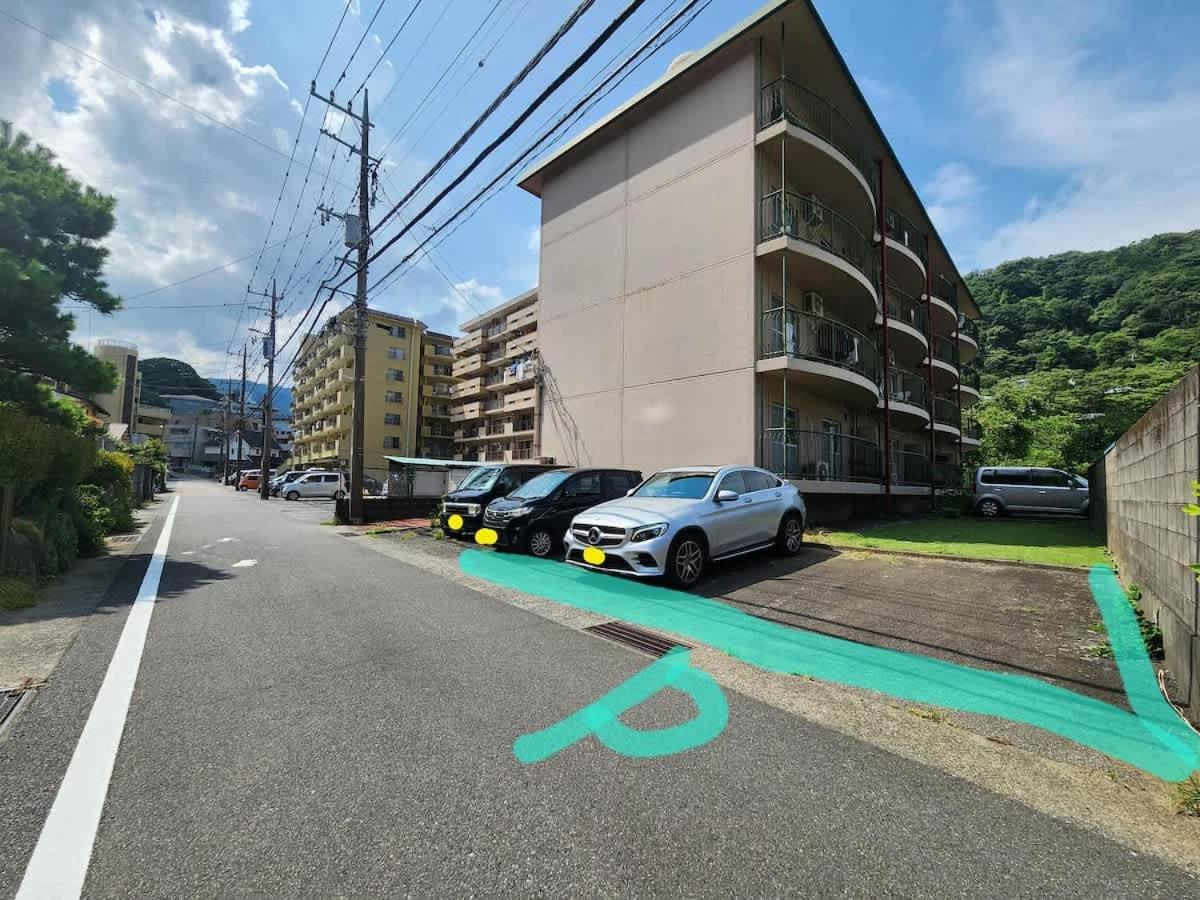 Апартаменты Route99 Yumoto 箱根湯本駅近山沿い川沿い 箱根湯本徒歩8分wifi 大人気ゲーム機無料 最大6名 無料駐車場 Экстерьер фото